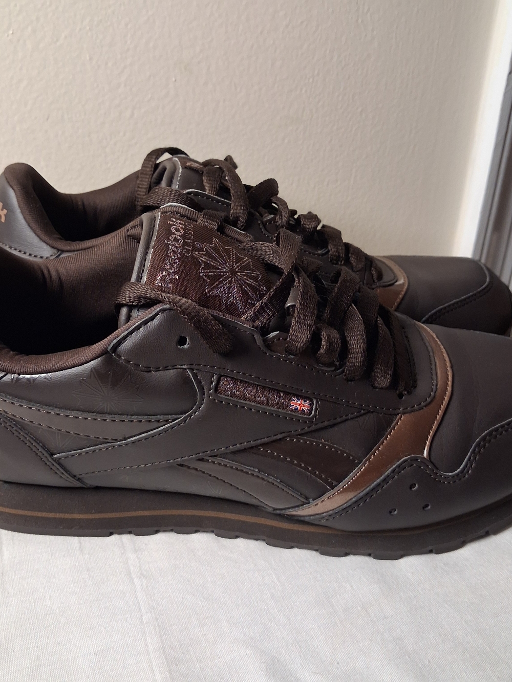 Reebok Classic Leather Brown Bronze Metallic Low Top Sneakers Womens - Picture 3 of 16